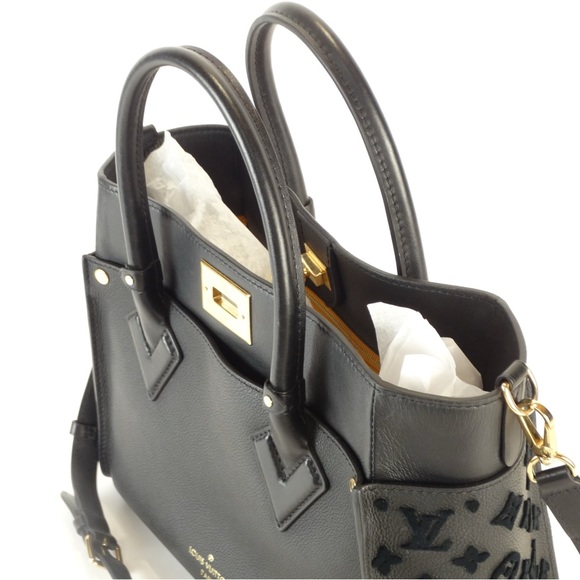 Louis Vuitton on my side MM tote - Picture 11 of 12